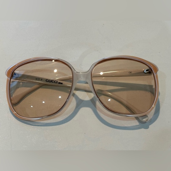Gucci Accessories - Gucci Women's Sunglasses - Vintage